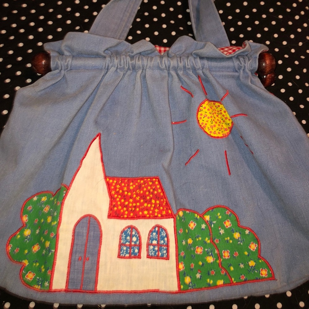 little house on a purse